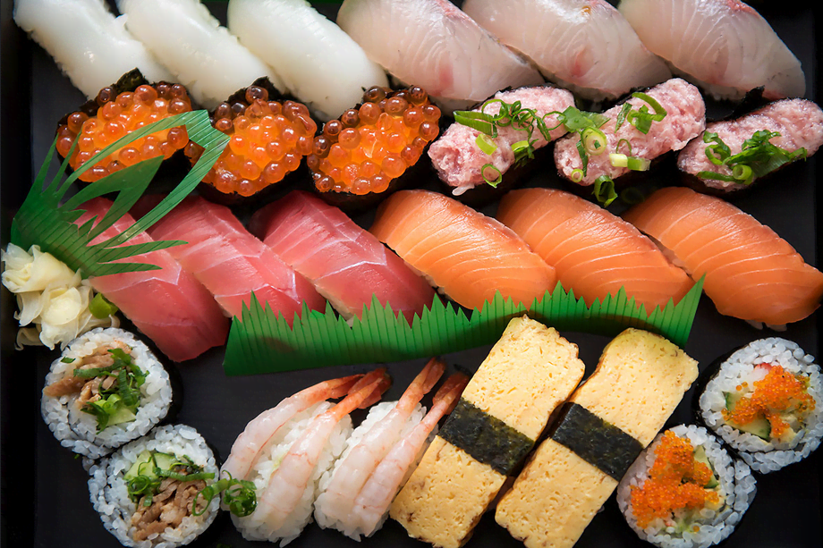 Sushi Special 16