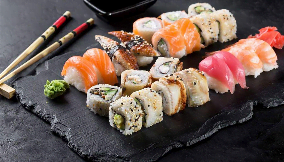Spicy Salmon Roll